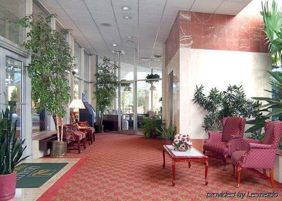Quality Inn & Conference Center Maple Shade Interno foto